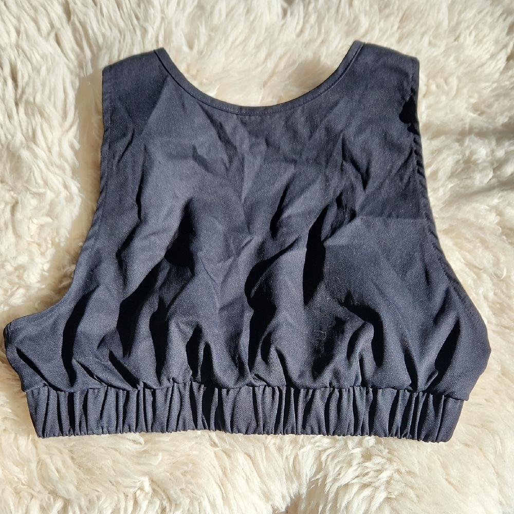 SHEIN Black Cropped Tank Top